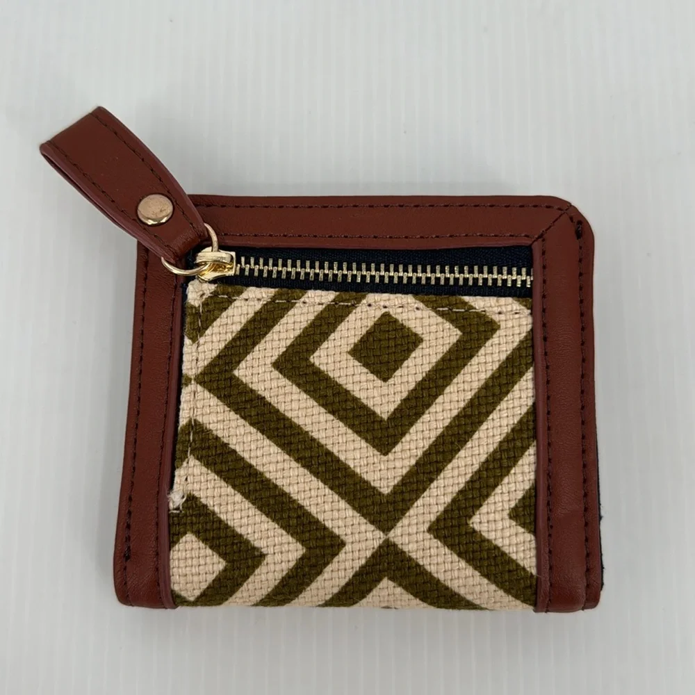 Spartina Linen & Leather Small Green & White Women’s Wallet Cute Rhinestone Lock